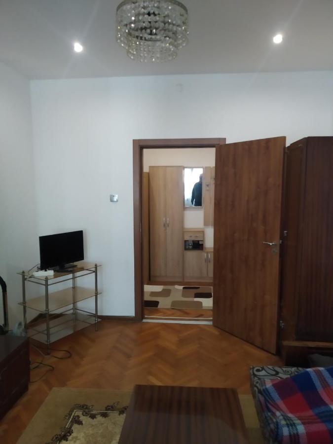 Apartamento 27 Юли 3 Бюджет Varna Exterior foto