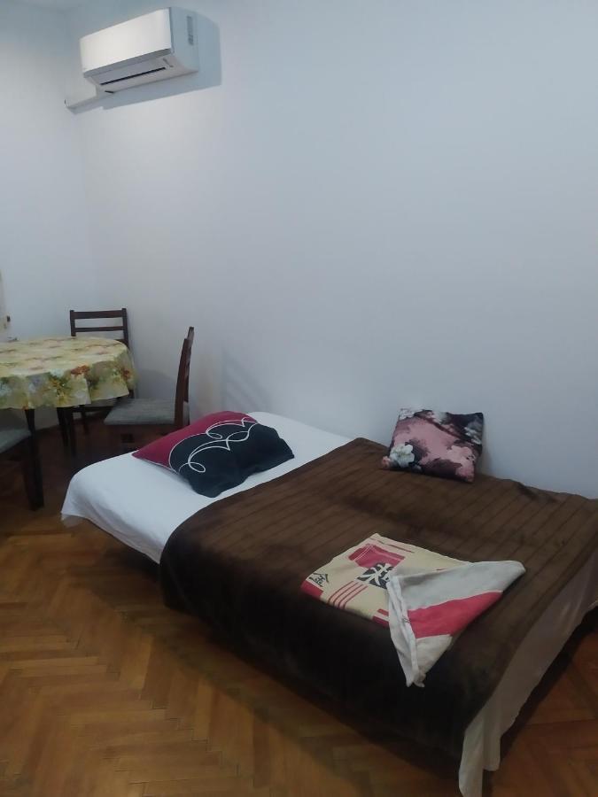 Apartamento 27 Юли 3 Бюджет Varna Exterior foto